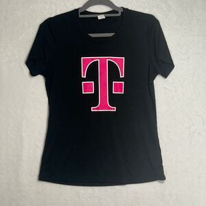 T-Mobile Medium Sport T-Shirt Women Black Graphic Logo Short Sleeve Pullover